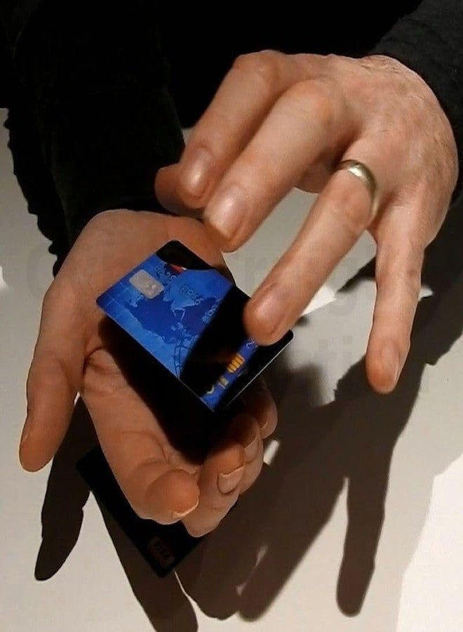 مايلز ماجيك خدعة بطاقة الائتمان العائمة من مايلز ماجيك | تحريك البطاقة في عروض السحر عن قرب، قراءة الأفكار من راحة اليد | وهم غير مرئي لعروض سحرية حقيقية في الشارع أو على المسرح - لجميع الأعمار - Image 4